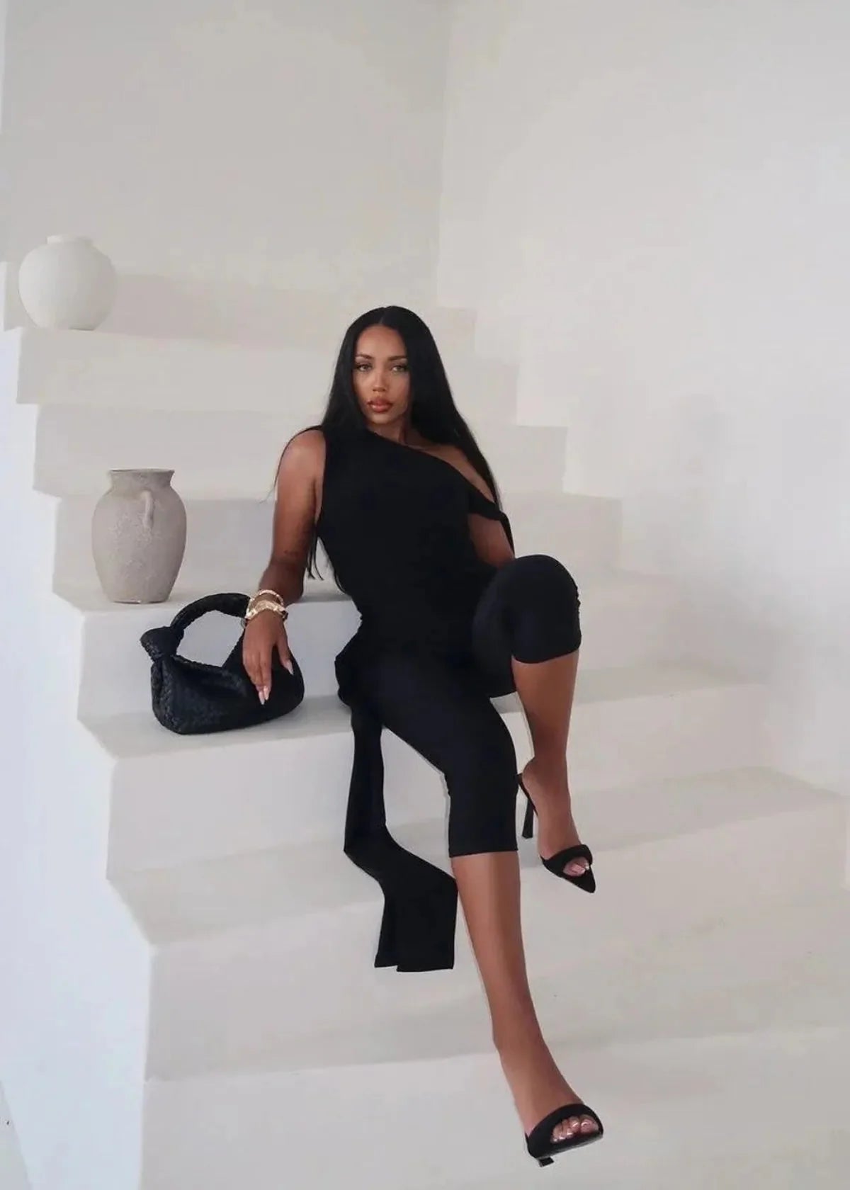 Asymmetrische Top met Eén Schouder en Capri Broek Set