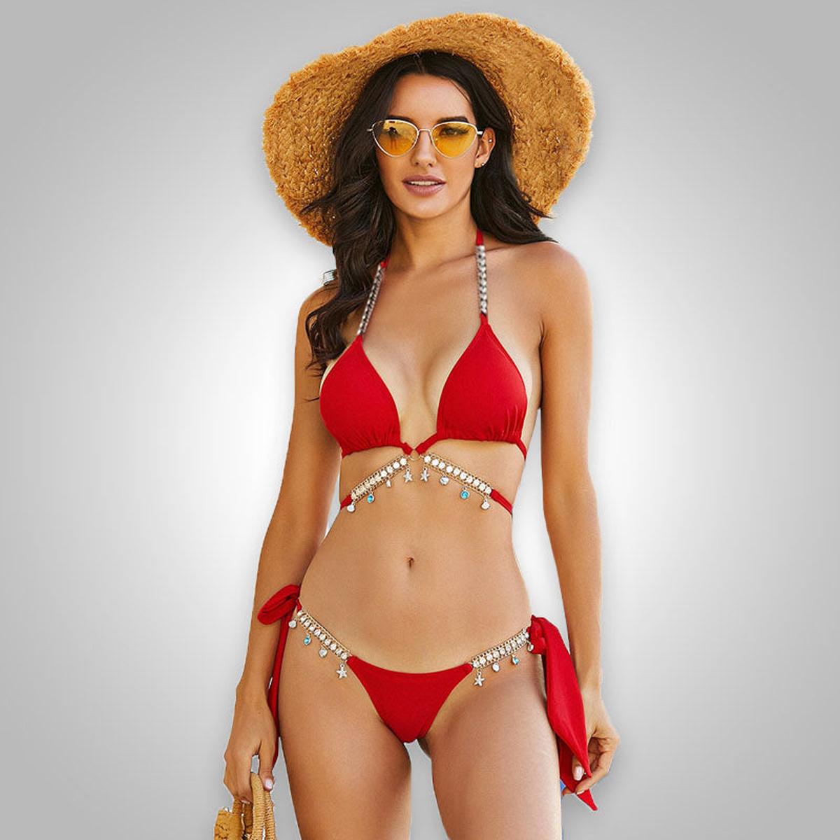 Glinsterende Bikini Met Crystal En Diamantaccenten En Verstelbare Schouderbanden