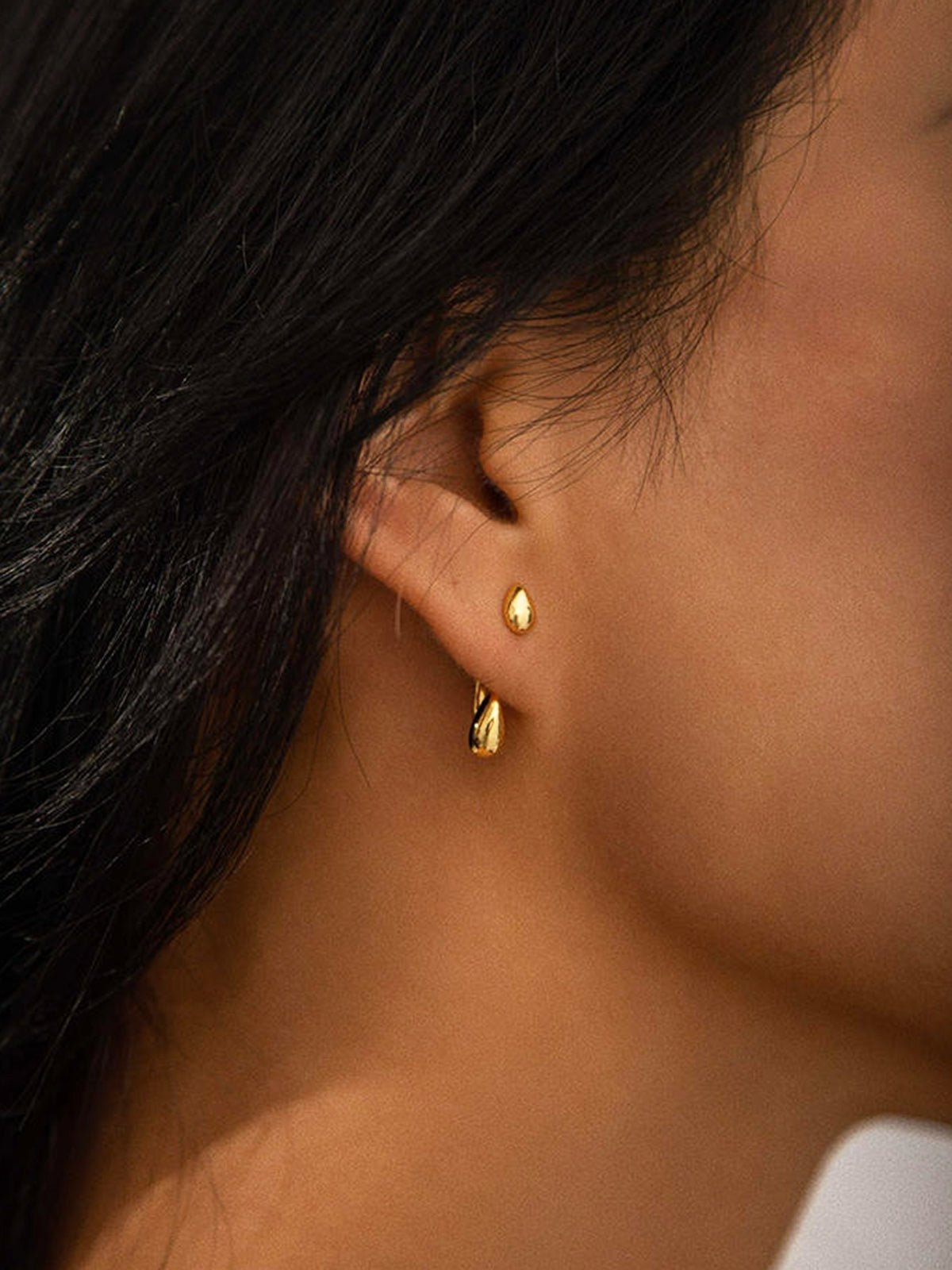 Gold Plated Druppelvormige Stud Oorbellen