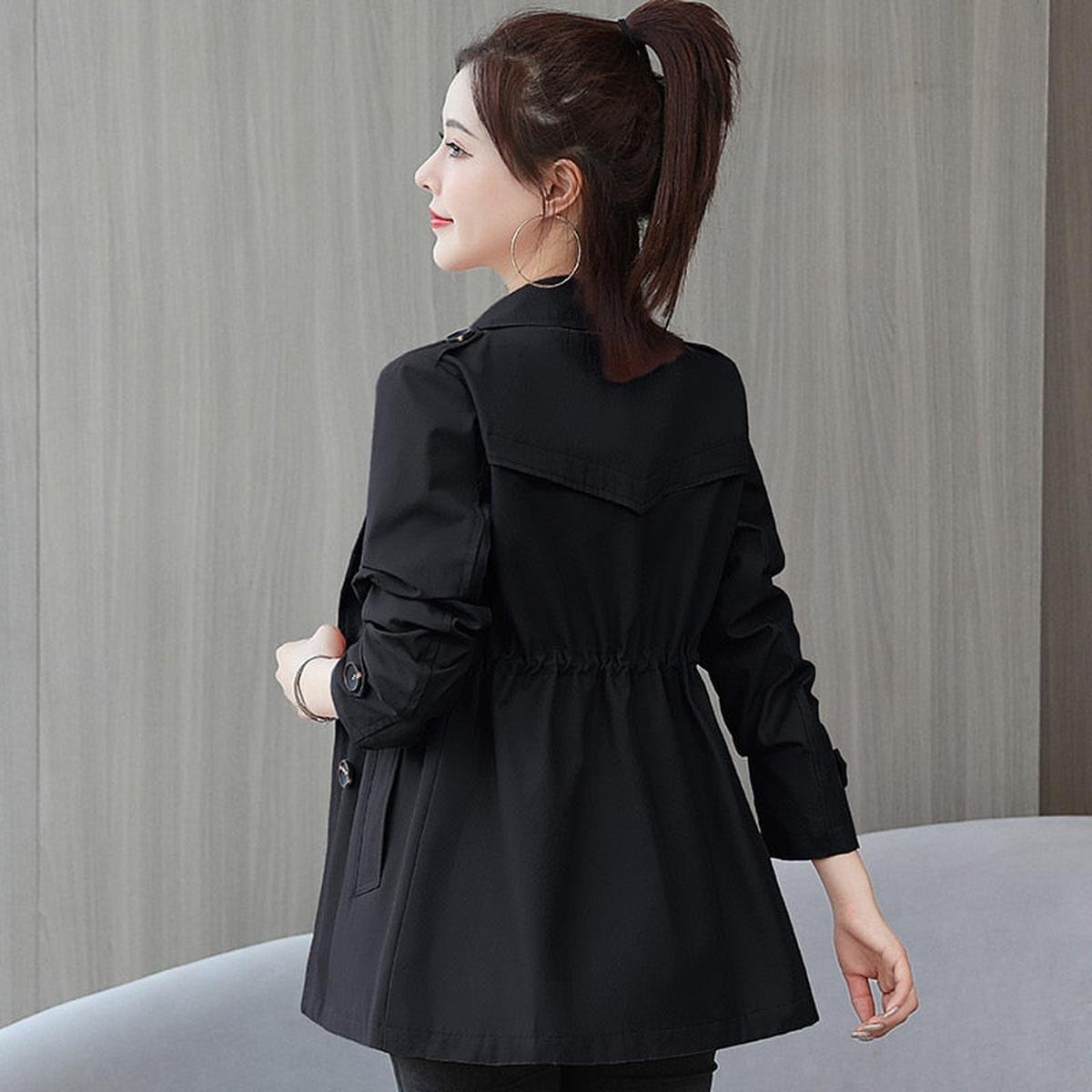 Korte Dames Trenchcoat Met Verstelbare Ceintuur